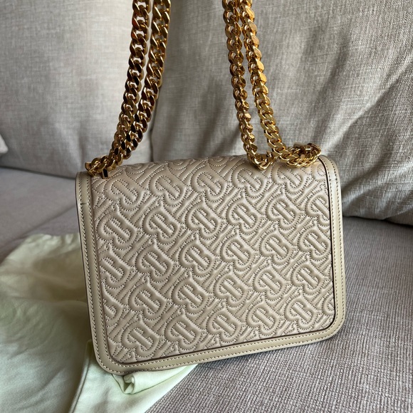 Burberry TB bag in calfskin - Picture 8 of 10